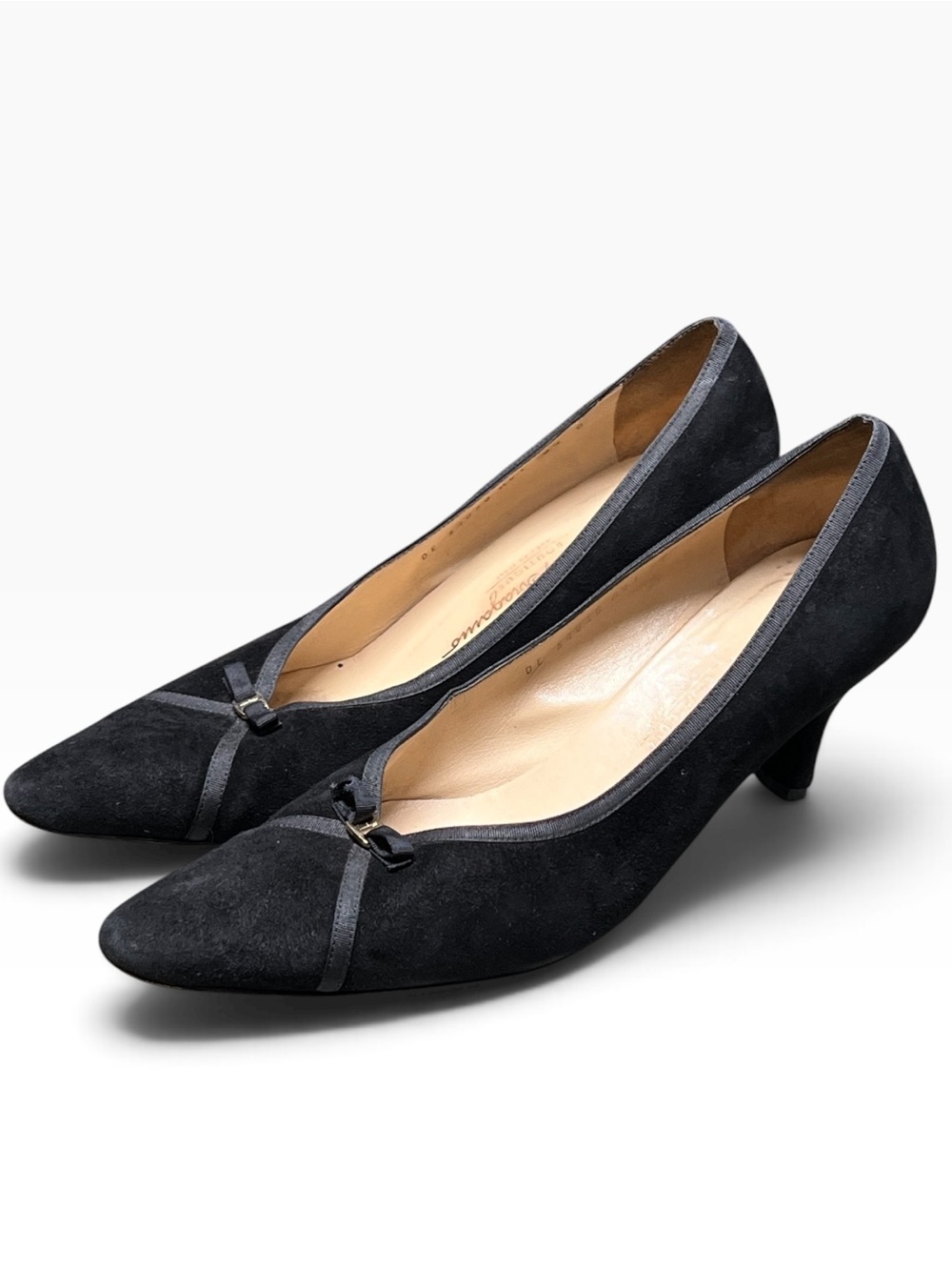 Salvatore Ferragamo black suede bow kitten heels Made in Italy
